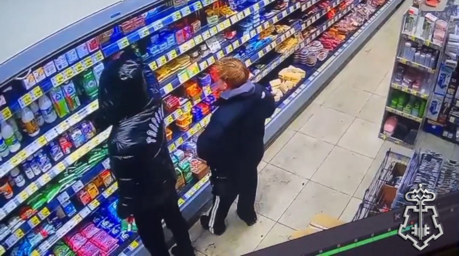В Уфе росгвардейцы задержали несовершеннолетних, подозреваемых в краже из магазина