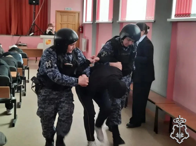 В Башкортостане росгвардейцы обеспечили безопасность всероссийских антитеррористических учений в сфере образования