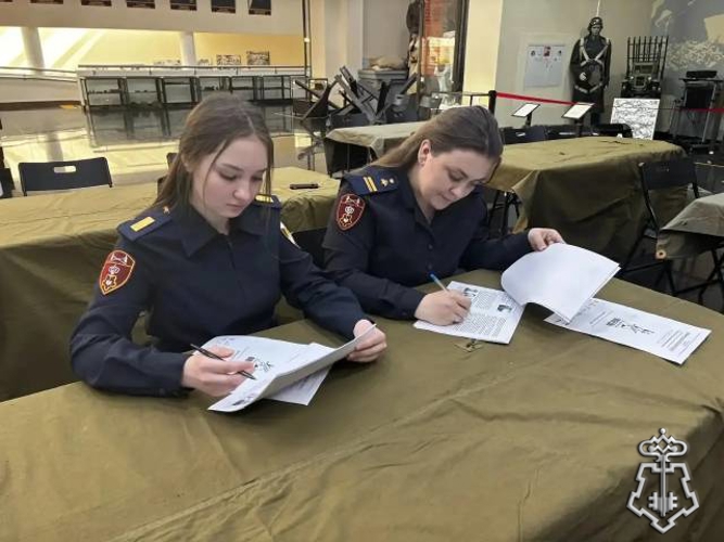 Сотрудники Управления вневедомственной охраны Росгвардии по Республике Башкортостан приняли участие в международной патриотической акции «Диктант Победы»