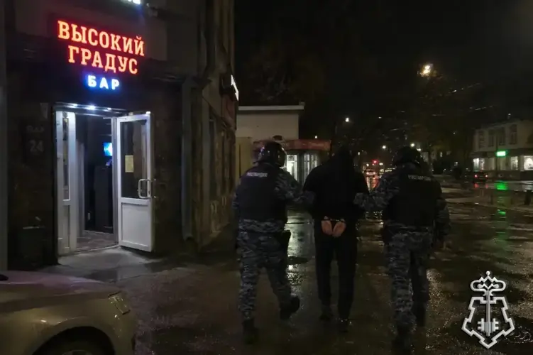 В городе Янауле сотрудники Росгвардии задержали подозреваемого в причинении тяжкого вреда здоровью