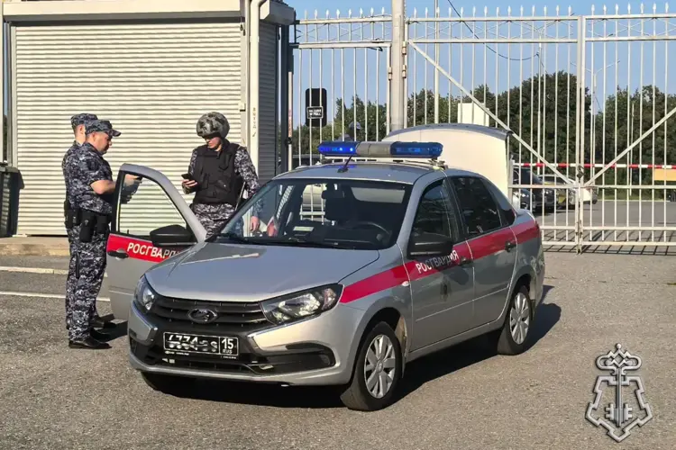 Сотрудники вневедомственной охраны Росгвардии обеспечили безопасность футбольного матча