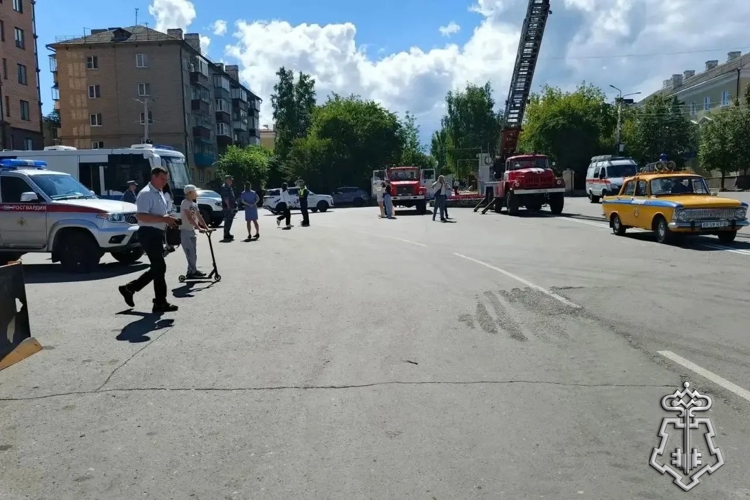 В Белорецке Республики Башкортостан сотрудники вневедомственной охраны Росгвардии развернули уникальную выставку техники