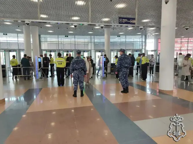Под контролем Росгвардии: на ледовой арене в Уфе прошел матч КХЛ