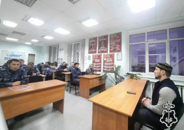 В Отделе вневедомственной охраны по городу Сибаю прошла встреча с имамом мечети.