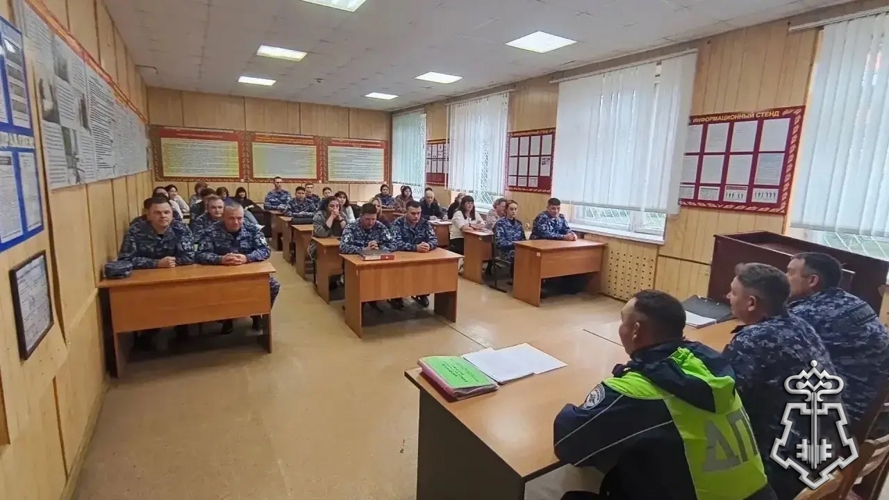В Салавате росгвардейцы провели мероприятие по безопасности дорожного движения совместно с Госавтоинспекцией
