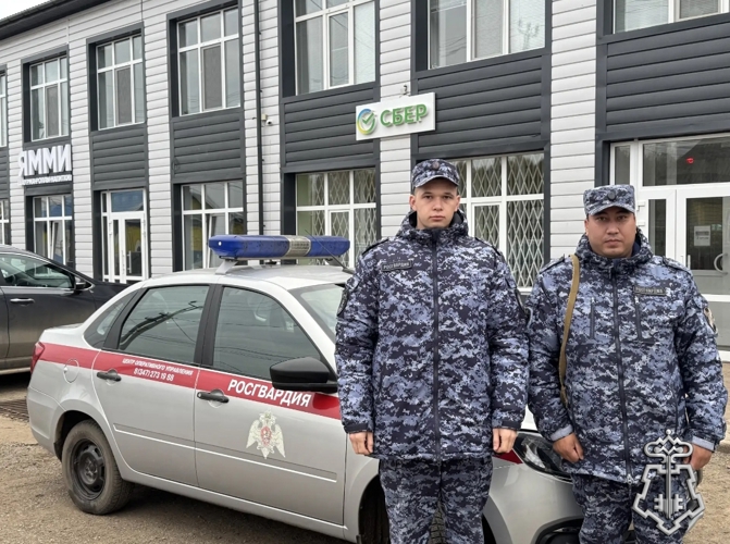 Бдительность на маршруте: сотрудники Росгвардии предотвратили пожар в Балтачевском районе